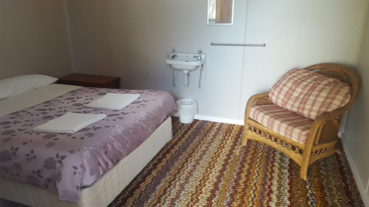 Tingle All Over Budget Accommodation Walpole Exterior foto